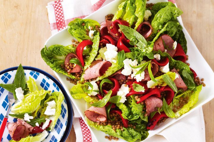 Cooking Salads Roasted pepper and lentil salad