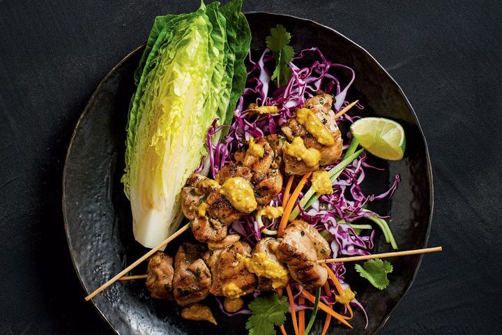 Cooking Salads Satay chicken and rainbow salad