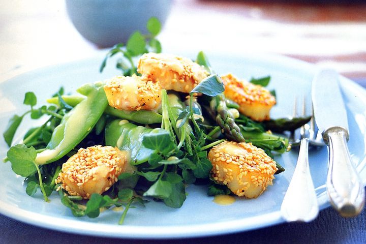 Cooking Salads Scallop salad with miso dressing