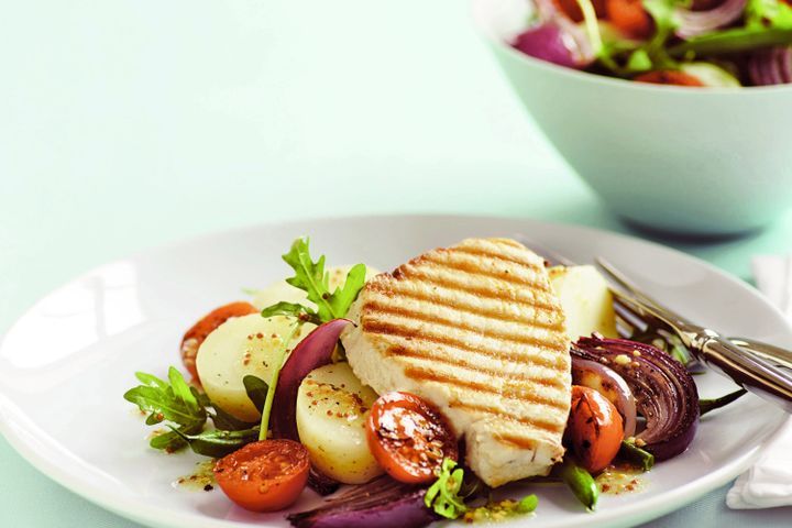 Cooking Salads Seared tuna, green bean & roasted tomato salad