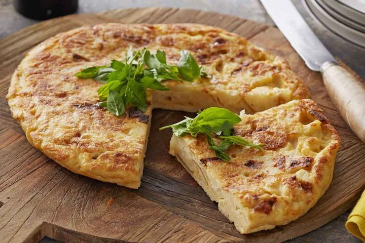 Cooking Salads Spanish tortilla with greens & herb salad