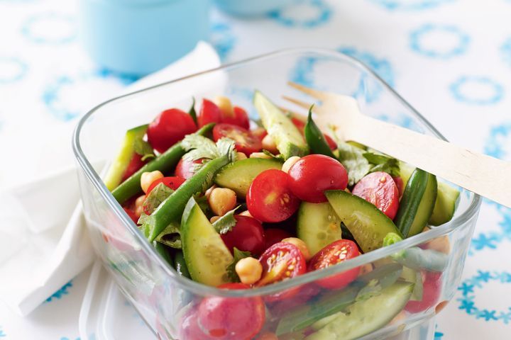 Cooking Salads Spiced chickpea salad