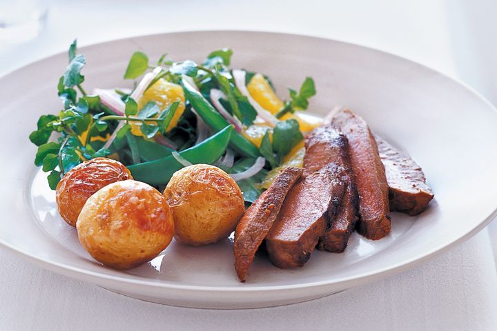 Cooking Salads Spiced lamb with watercress & orange salad