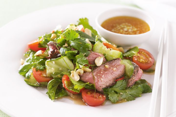 Cooking Salads Thai beef salad with lemongrass dressing