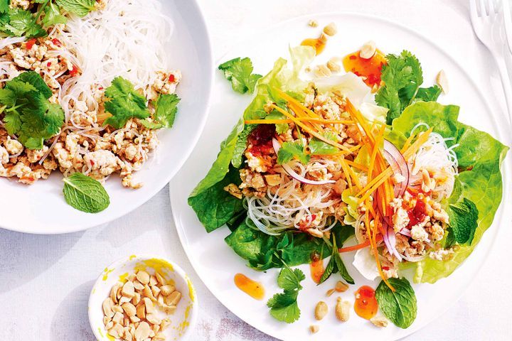 Cooking Salads Thai chicken and vermicelli salad