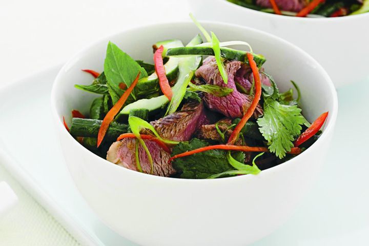 Cooking Salads Thai chilli beef & snake bean salad