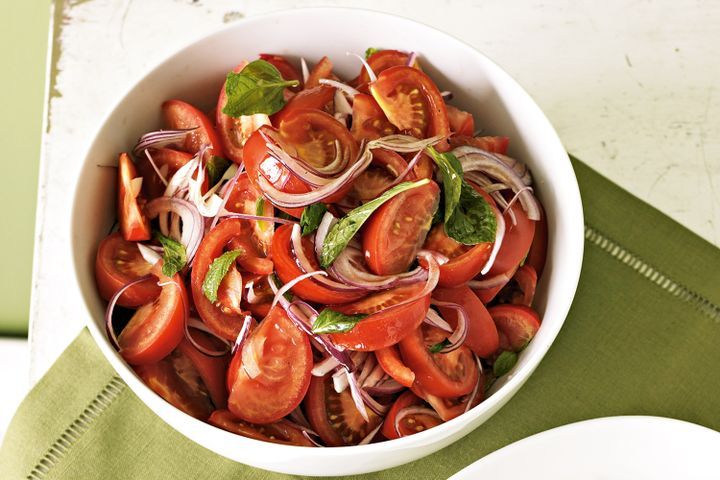 Cooking Salads Tomato and mint salad