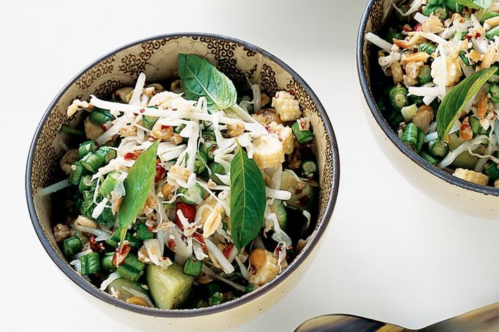 Cooking Salads Vegetable and peanut salad