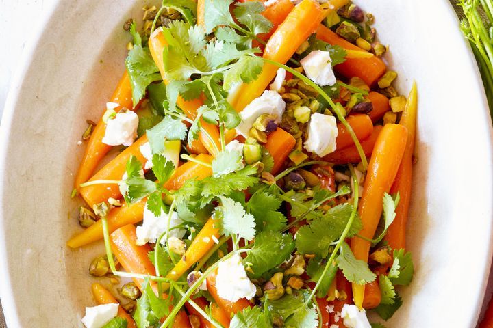 Cooking Salads Warm carrot salad