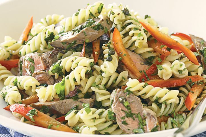 Cooking Salads Warm lamb pasta salad