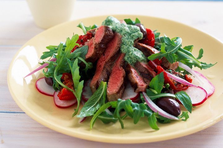 Cooking Salads Warm lamb salad with mint pesto