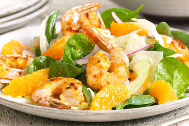 Cooking Salads Warm prawn and fennel salad with mandarins