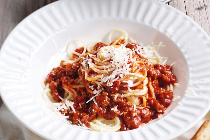 Cooking Soups Angelas cheap and cheerful bolognaise