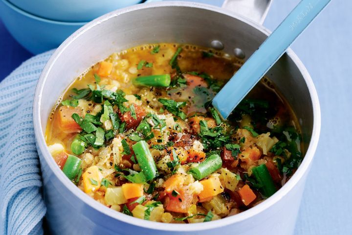 Cooking Soups Bacon, vegetable and lentil soup