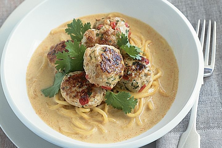 Cooking Soups Chicken meatball laksa