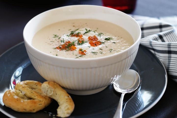 Cooking Soups Cream of cauliflower soup with pretzels