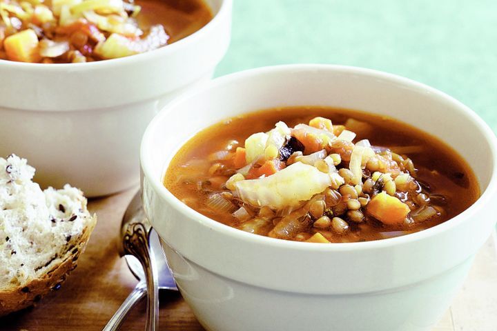 Cooking Soups Lentil & tomato soup