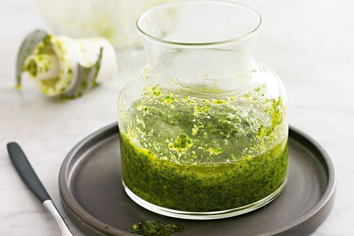 Cooking Soups Pesto alla genovese