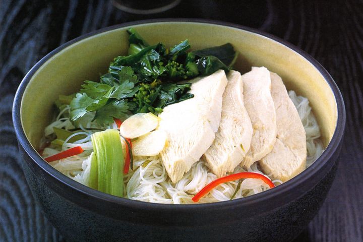 Cooking Soups Poached chicken with broth & vermicelli noodles