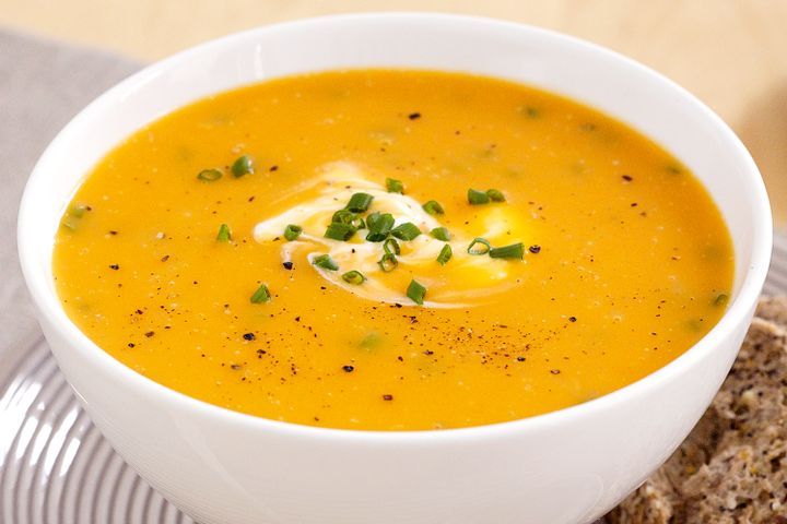 Cooking Soups Pumpkin and chive soup