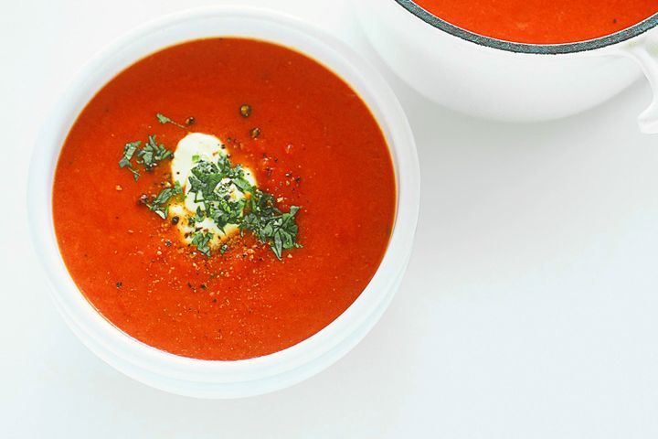 Cooking Soups Roasted capsicum, tomato & coriander soup