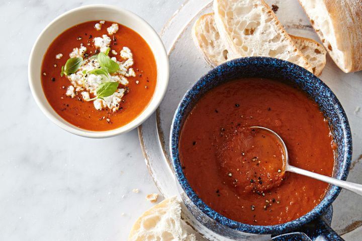 Cooking Soups Roasted tomato and capsicum soup