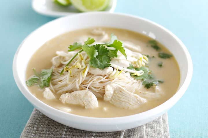 Cooking Soups Thai chicken and coconut soup