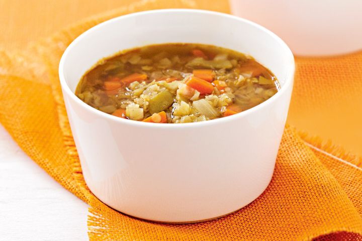 Cooking Soups Vegetable & lentil soup