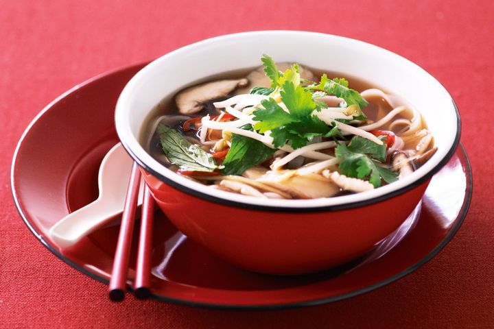 Cooking Soups Vietnamese noodle soup
