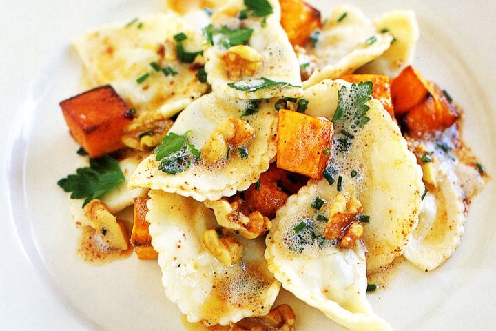 Cooking Vegetarian Agnolotti with roasted pumpkin