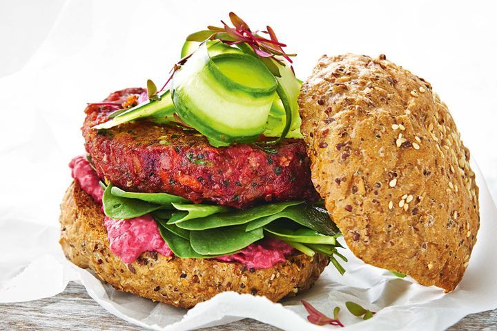 Cooking Vegetarian Beet and bean burger