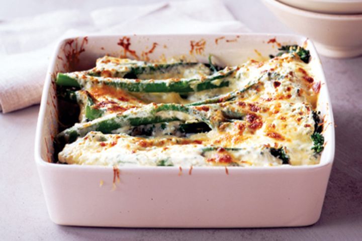 Cooking Vegetarian Broccolini, sour cream and chive bake