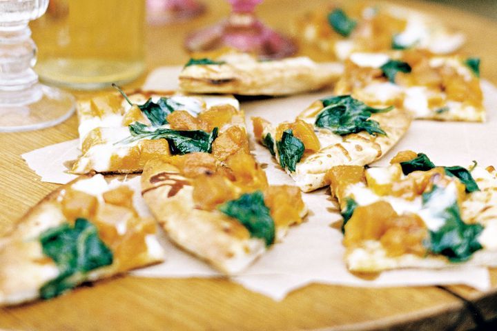 Cooking Vegetarian Caramelised pumpkin pizza