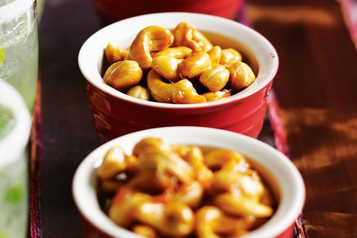 Cooking Vegetarian Chilli caramel cashews