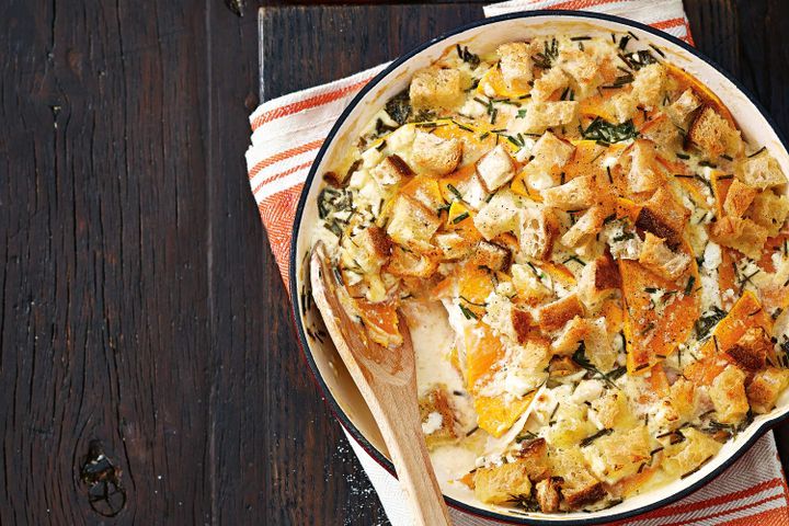 Cooking Vegetarian Creamy pumpkin and celeriac bake