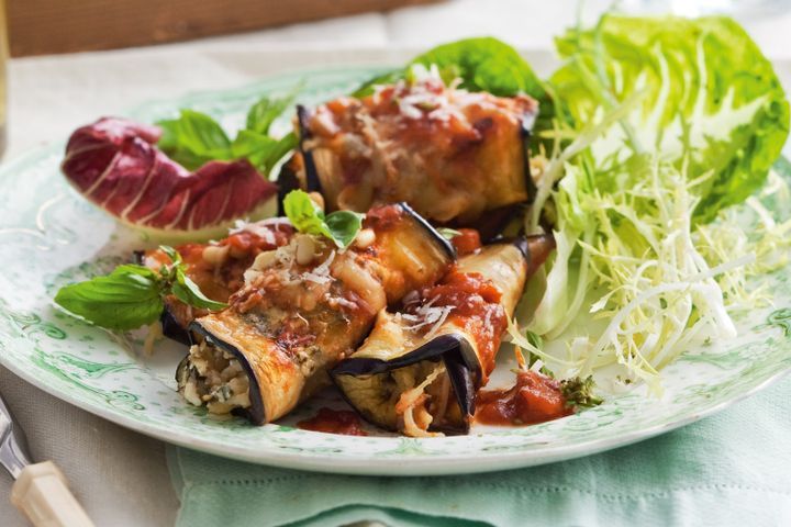 Cooking Vegetarian Eggplant and pasta rolls