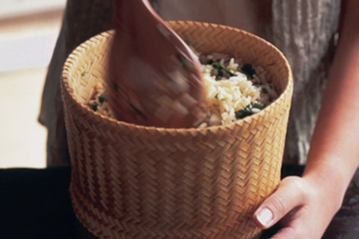 Cooking Vegetarian Green fried rice