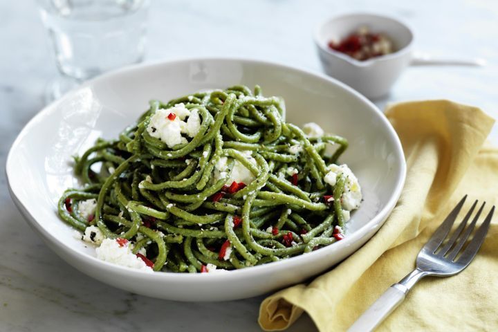 Cooking Vegetarian Green pasta