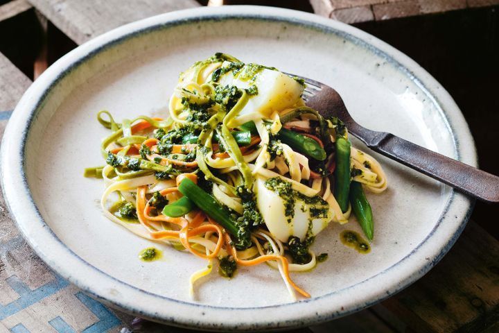 Cooking Vegetarian Linguine with basil pesto, potatoes & beans