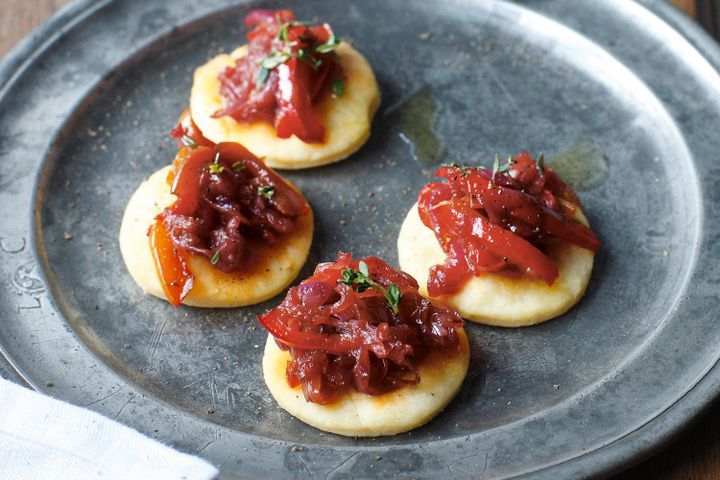 Cooking Vegetarian Little onion tarts