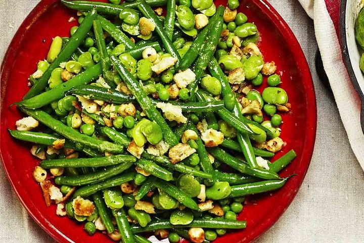 Cooking Vegetarian Mixed beans and peas with hazelnut crunch