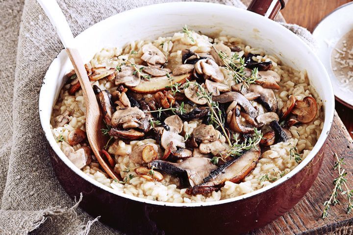 Cooking Vegetarian Mixed mushroom and thyme risotto