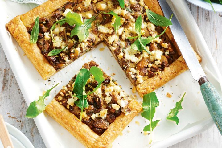 Cooking Vegetarian Mushroom, fetta and mint tart