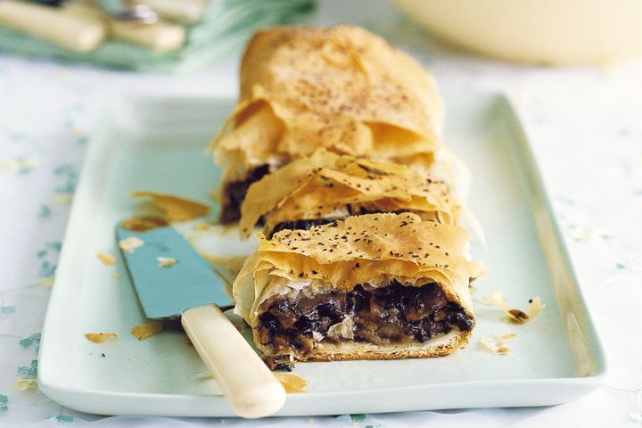 Cooking Vegetarian Mushroom strudel