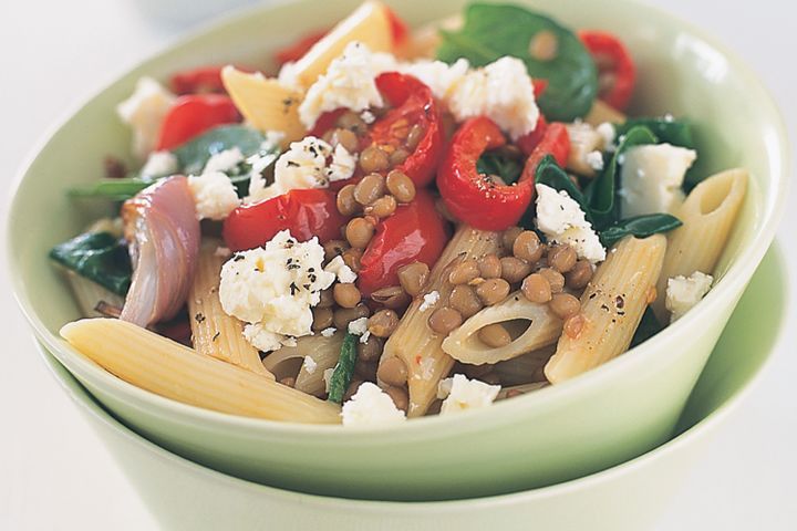 Cooking Vegetarian Pasta with roasted vegetables & lentils