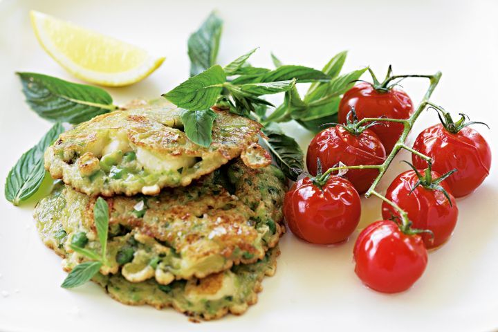 Cooking Vegetarian Pea & haloumi fritters