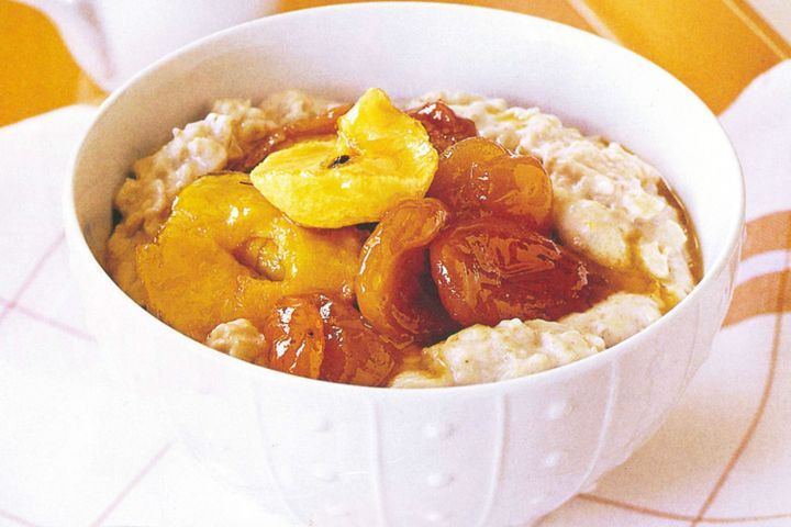 Cooking Vegetarian Porridge with fruit compote