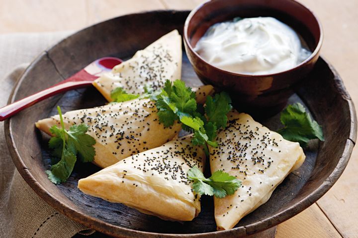 Cooking Vegetarian Potato, pumpkin and pea samosas