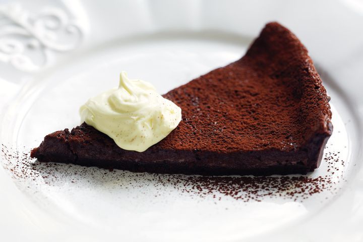 Cooking Vegetarian Red wine & chocolate tart