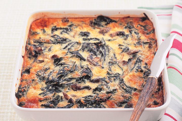 Cooking Vegetarian Silverbeet and mushroom pie